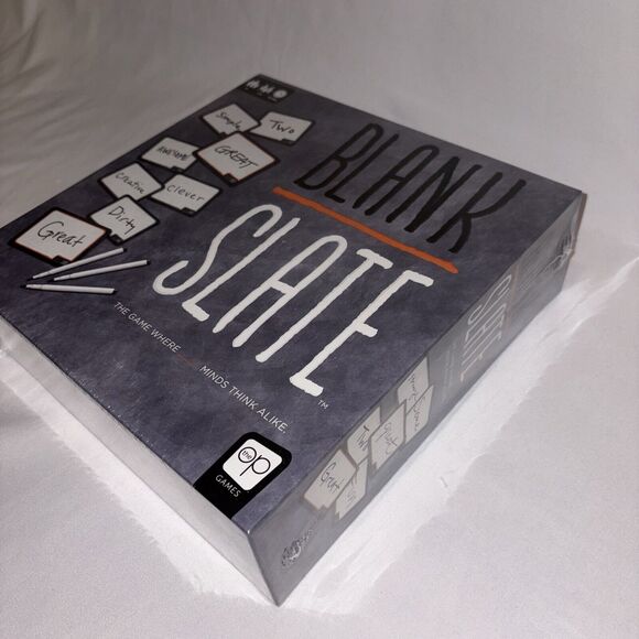 BLANK SLATE Board Game Where Great Minds Think Alike, Fun Family-Friendly NEW 8+ - Picture 3 of 5